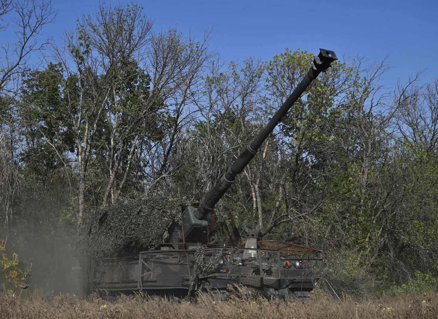 Ukraina suurtükiväelased Donetski oblastis.