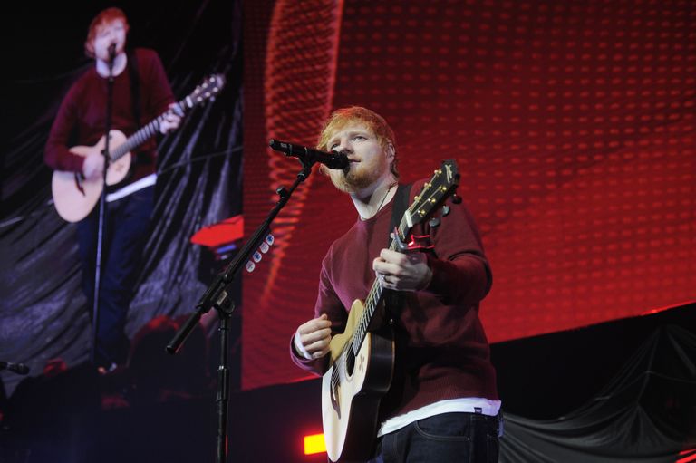 Ed Sheeran esinemas 2018 novembris Londonis.