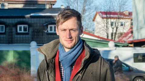 UUT LUULET ⟩ Kristjan Puusild juhatab lugeja hingekoju
