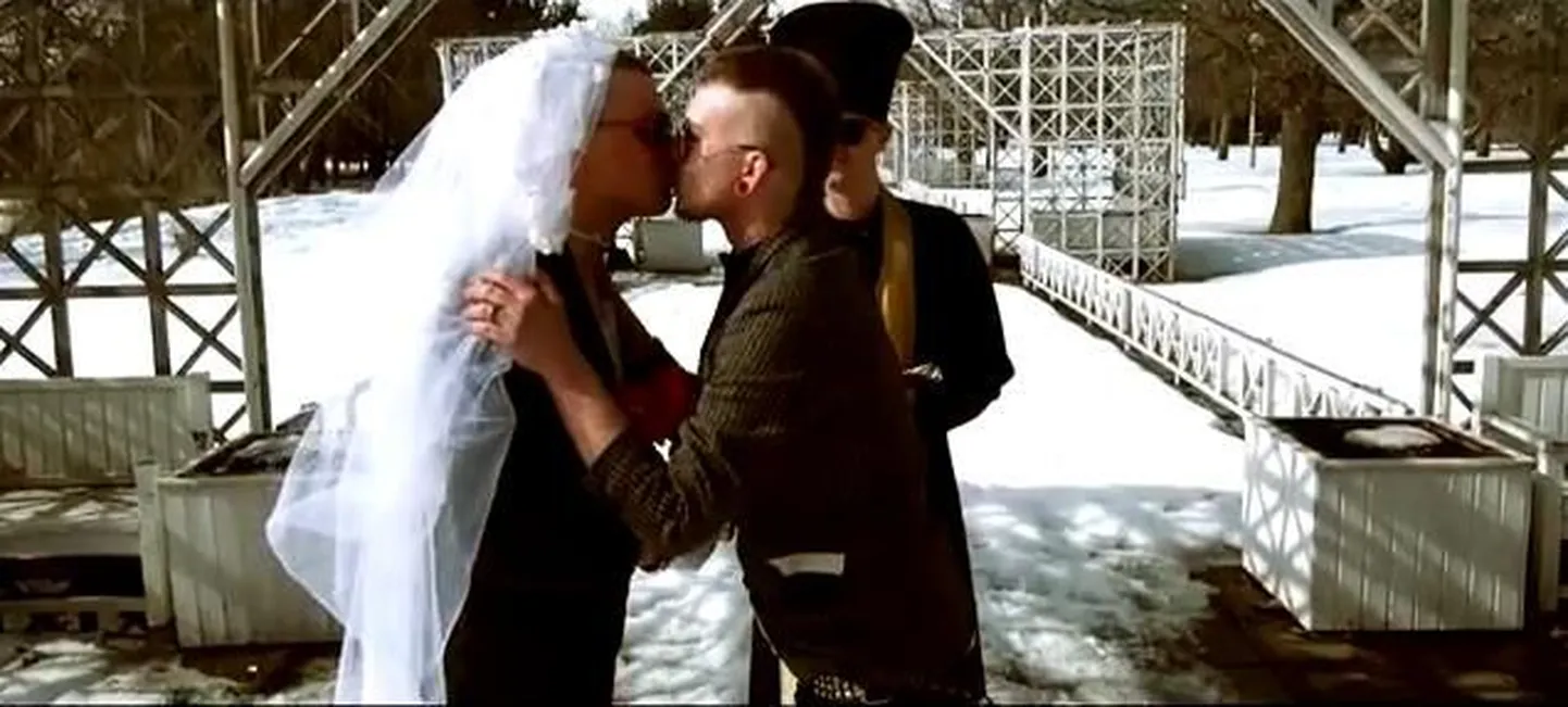 Скриншот из видео эстонской группы