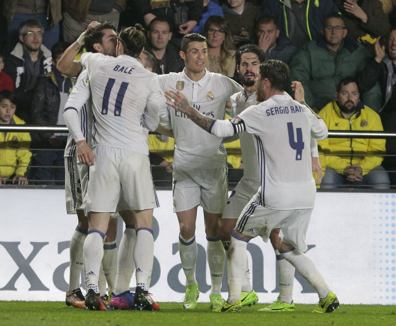 Madridi Reali jalgpallimeeskond kohtumises Villarreali vastu.