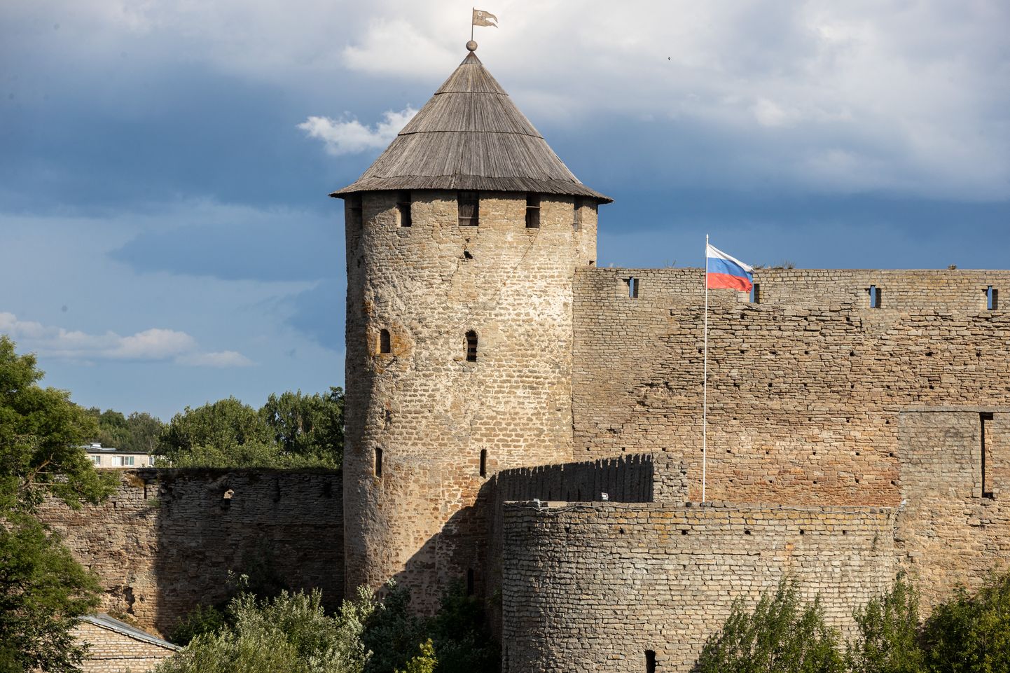 Vene lipp Eesti-Venemaa piiril. Pilt on illustratiivne.