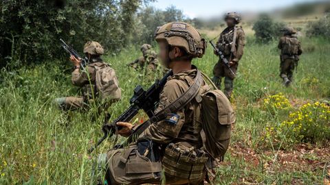 Kaitseminister: Iisraeli väed jäävad Süüriasse, Liibanoni ja Gazasse määramata ajaks