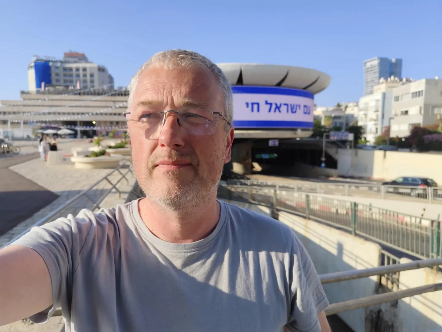 Postimehe ajakirjanik Mikk Salu viibib praegu Iisraelis.
