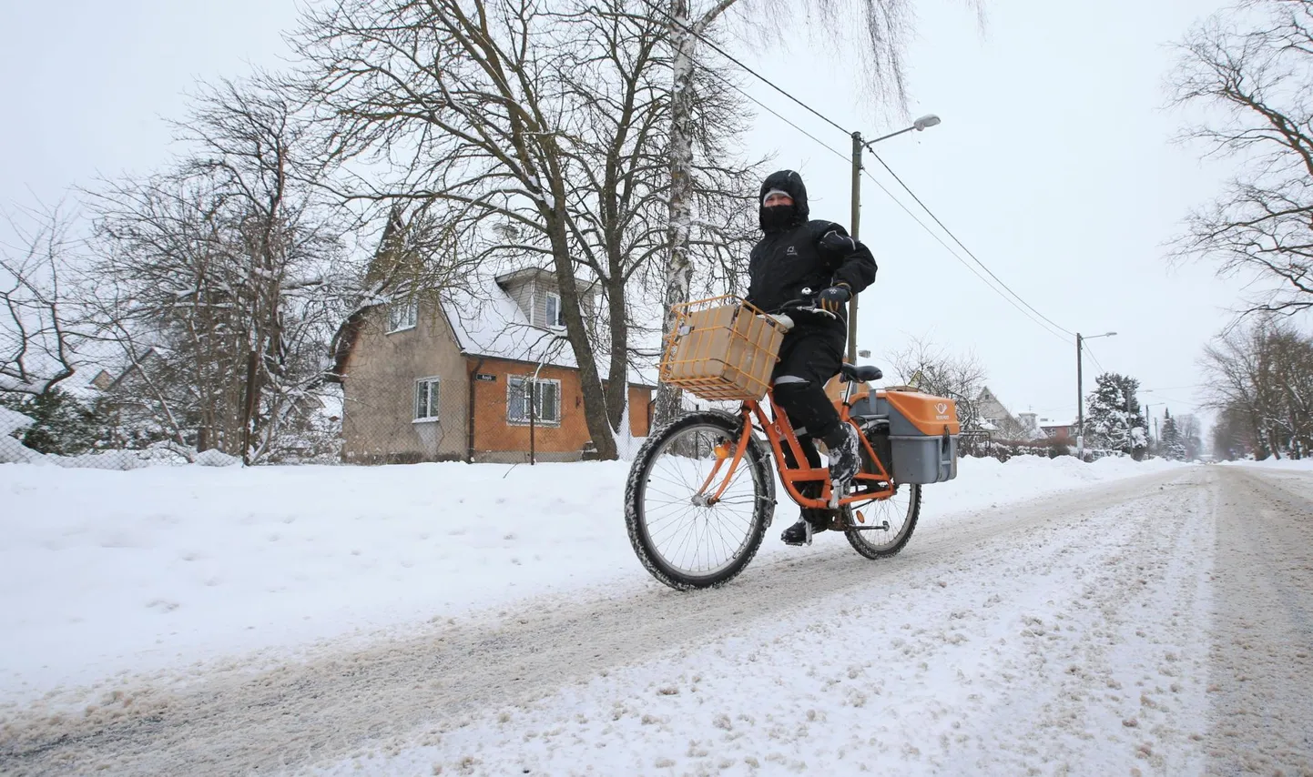 Hinnatõusu põhjuseks on toodud ka asjaolu, et inimesed on hakanud ajalehti-ajakirju vähem tellima.