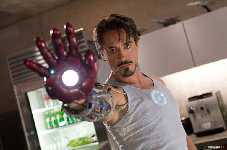 Stan Lee on loonud terve trobikonna superkangelasi, kellest üks on Iron Man.