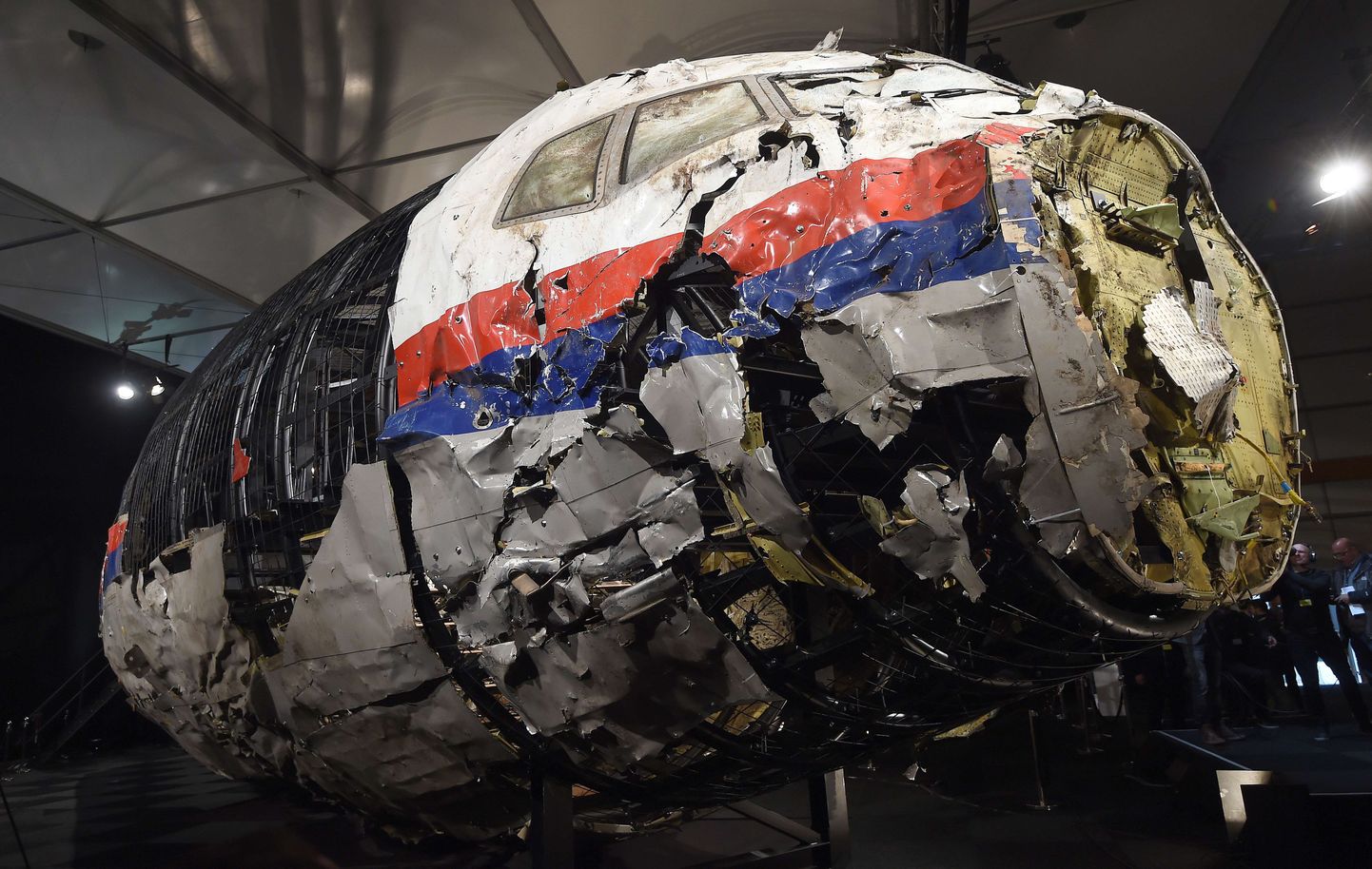 Malaysia Airlinesi Ida-Ukrainas alla kukkunud lennuki Boeing 777 jäänused