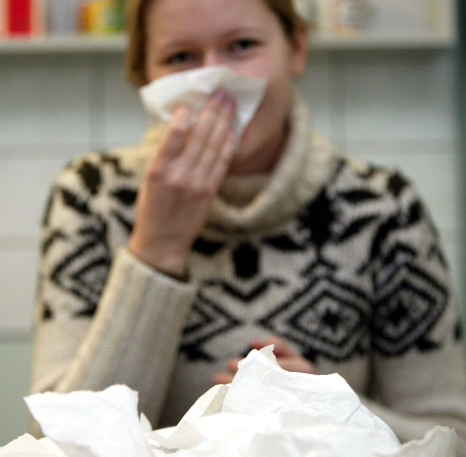 Gripi üheks sümptomiks võib olla tugev nohu. Pilt on illustreeriv.