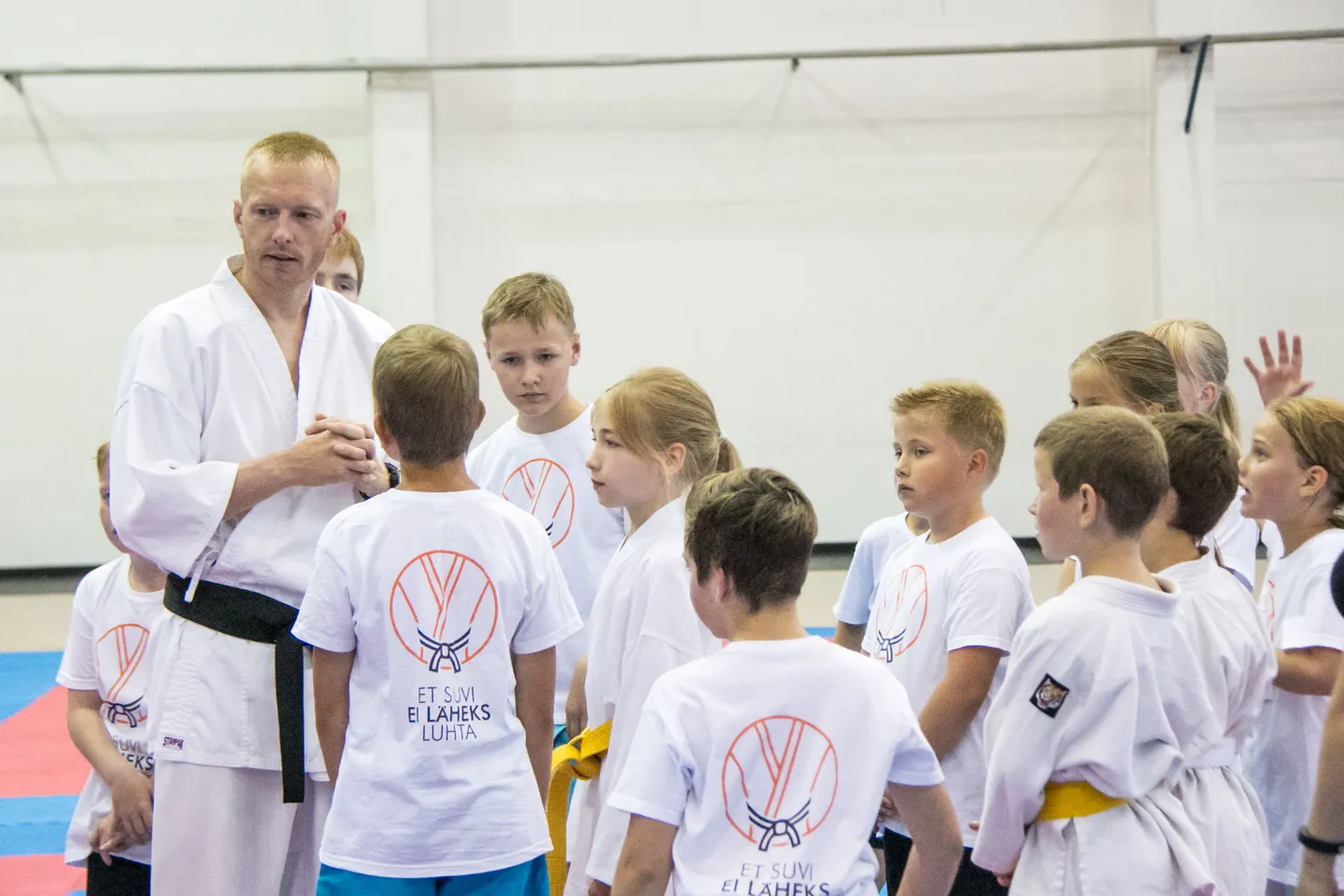 "Et suvi ei läheks luhta" MTÜ üks asutaja Kert Karus vasakul.