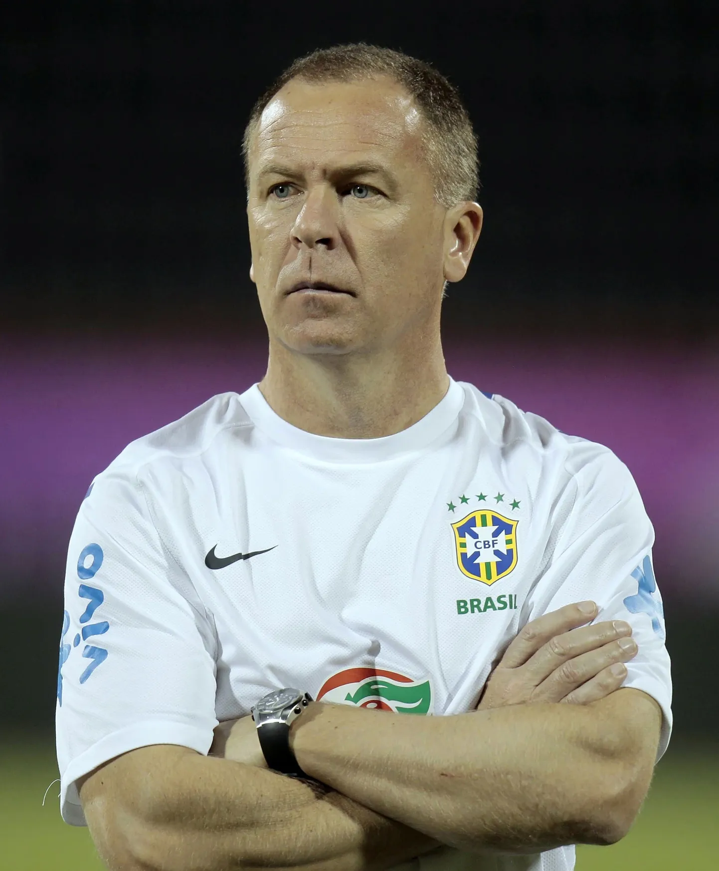 Mano Menezes