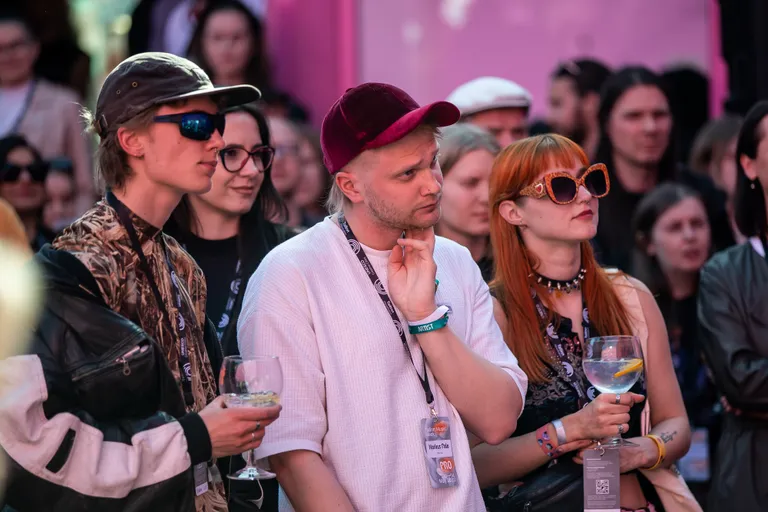 Tallinn Music Weeki avavastuvõtt Tallinna Kunstihoone Lasnamäe paviljonis