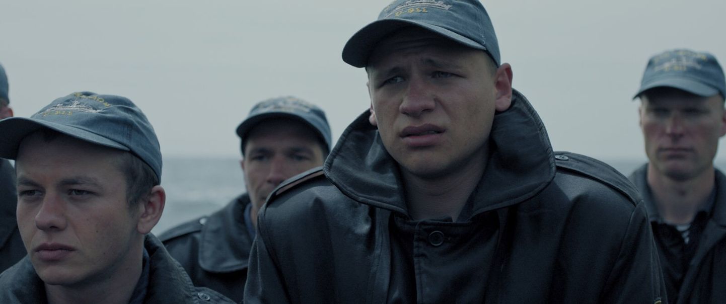Kaader filmist «Tšerkassõ» on lugu sõjalaevale teenima sattunud noormehest.