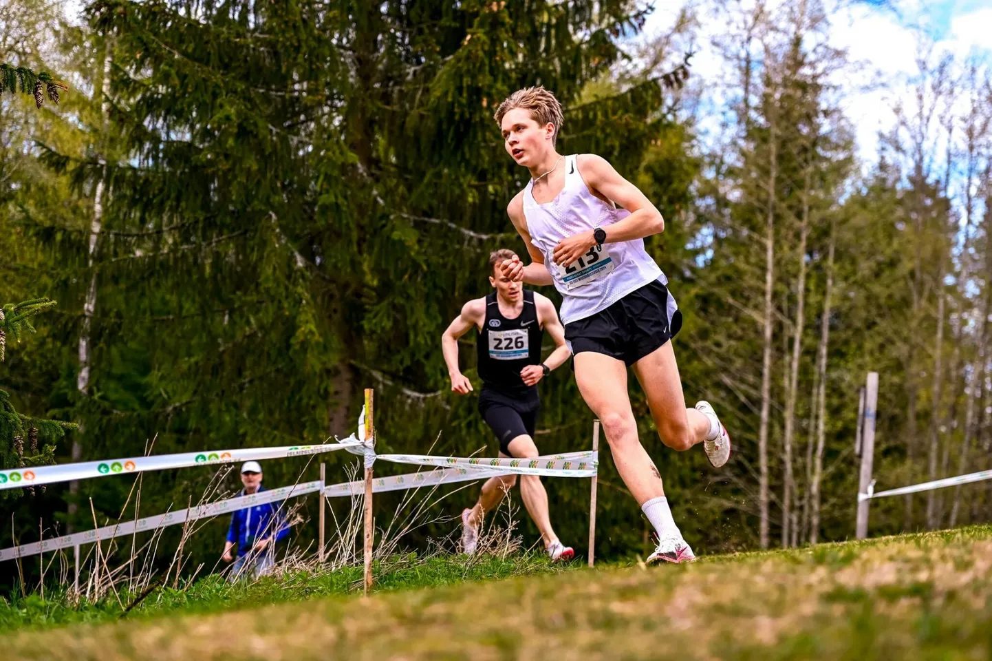 Morten Siht võidutses Eesti murdmaajooksu meistrivõistlustel U23 vanuseklassis ning meeste arvestuses saavutas ta kolmanda koha.