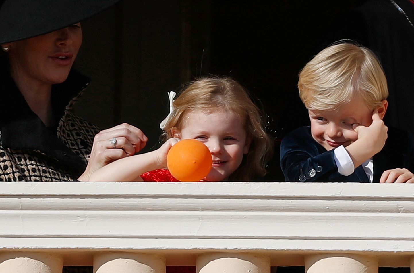Monaco vürstinna Charlene ning ta lapsed printsess Gabriella ja prints Jacques
