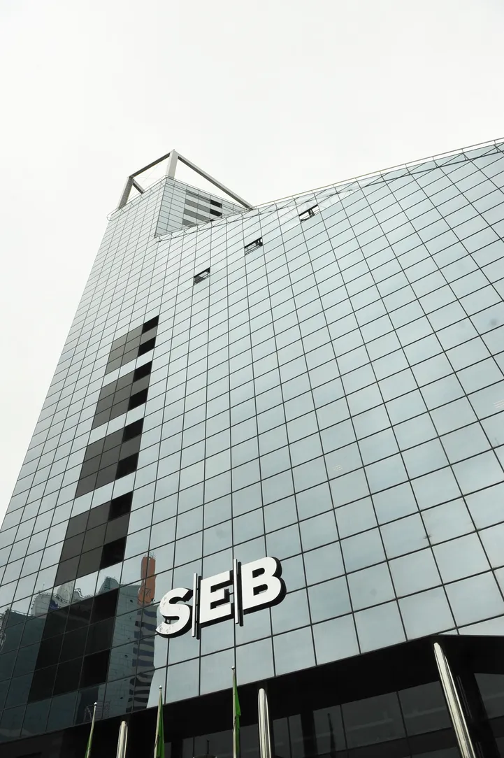 SEB: alustasime esimese suurettevõttena tööandjapensioni maksmist