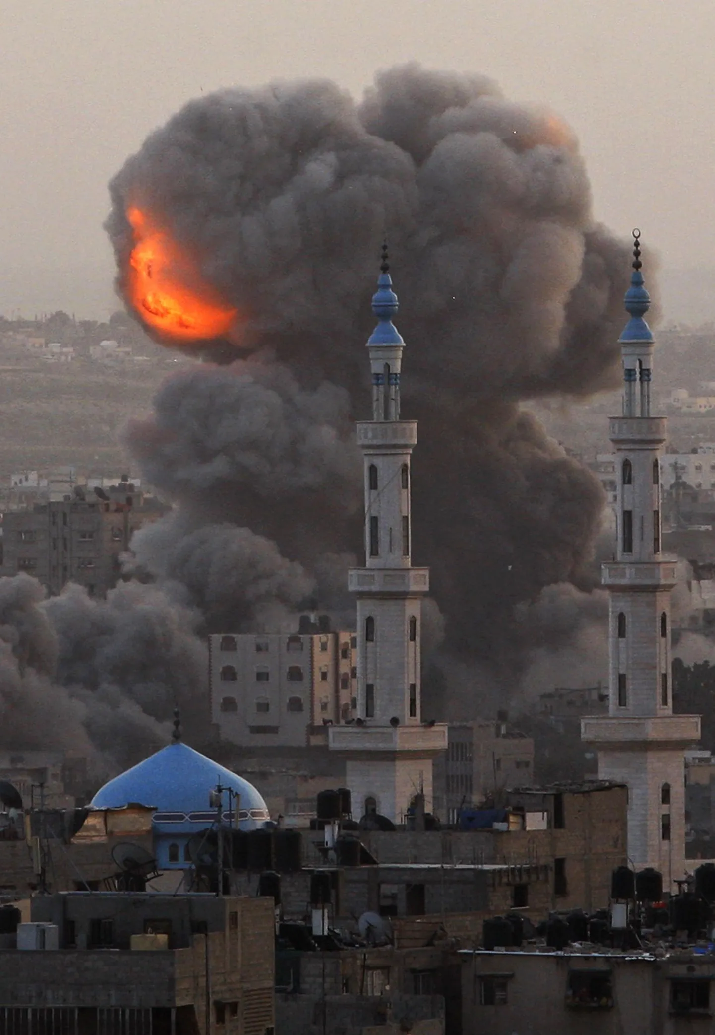 Iisraeli õhurünnak Gaza sektoris.