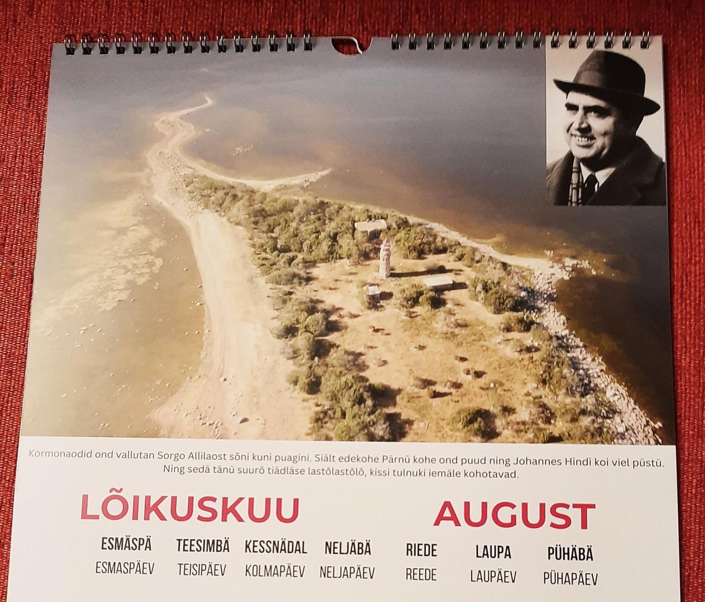 Kihnu 2024. aasta kalender on pühendatud merepargile, kuhu jäävad Kihnu, Manija ja Sorgu ning arvukalt laide.