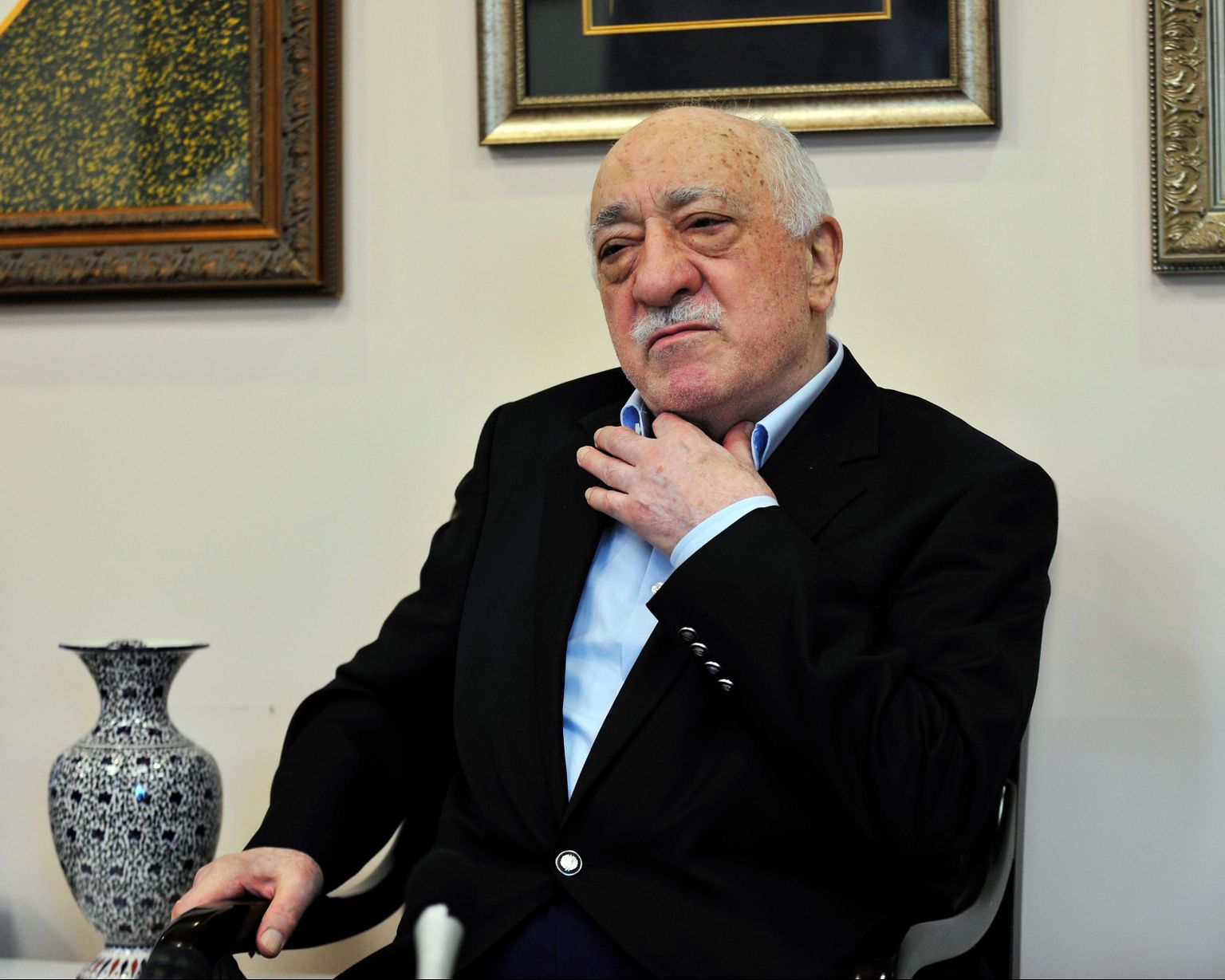 Türgi vaimulik Fethullah Gülen oma Pennsylvania kodus.