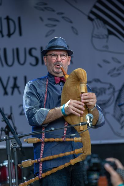 Ando Kiviberg eelmise aasta pärimusmuusika festivalil.