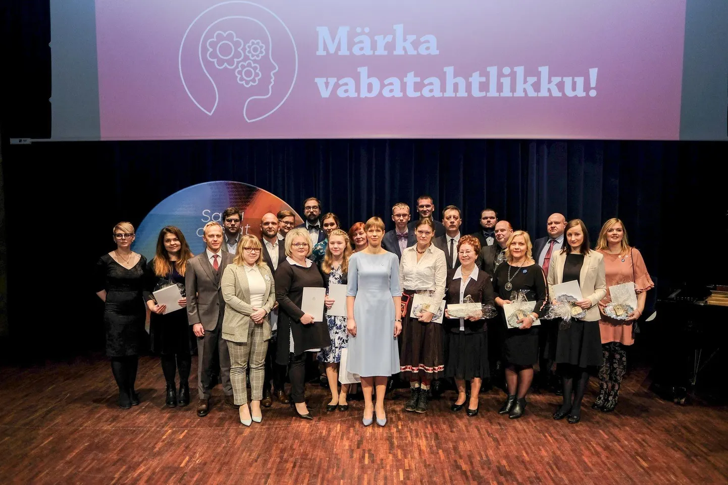 Aasta vabatahtlikud presidendi vastuvõtul Jõhvis.