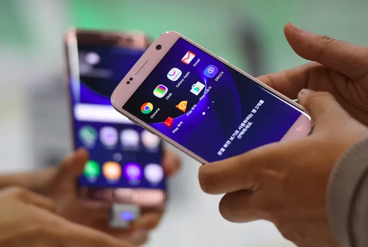 Phone raffle births new party