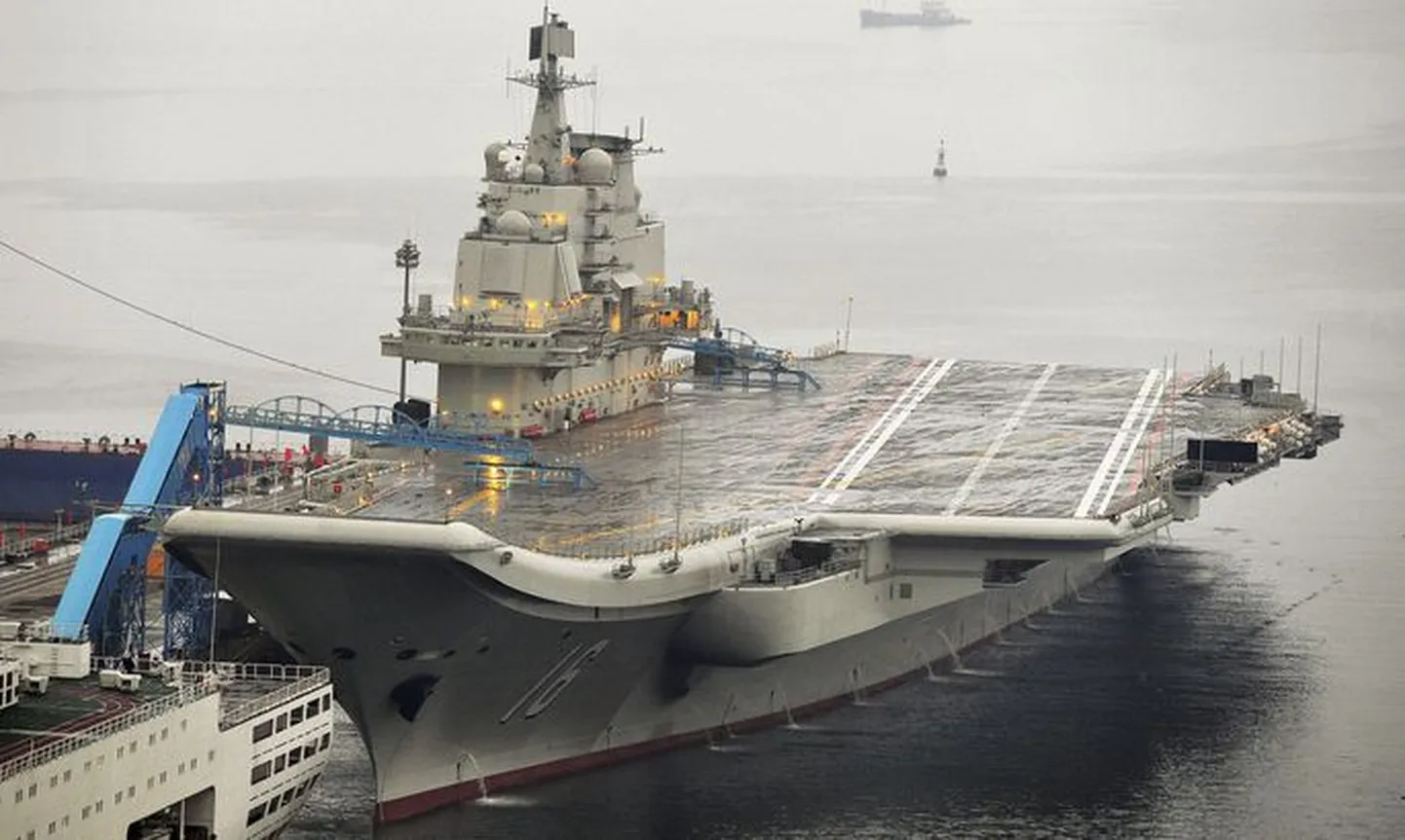 Hiina lennukikandja Liaoning.