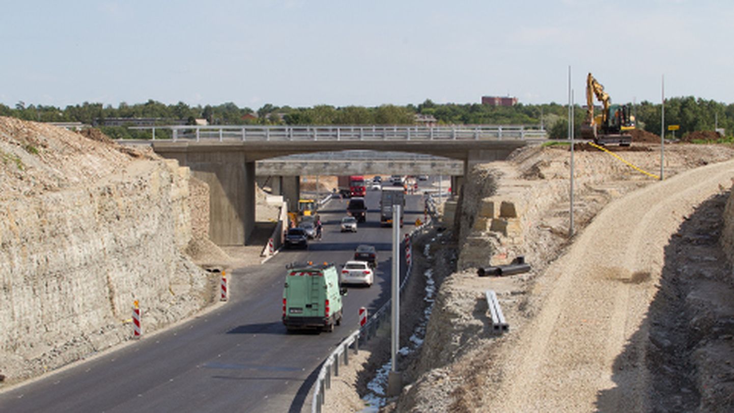 Sillamäe kahetasandilise liiklussõlme ehitustööd on sisuliselt lõppenud.