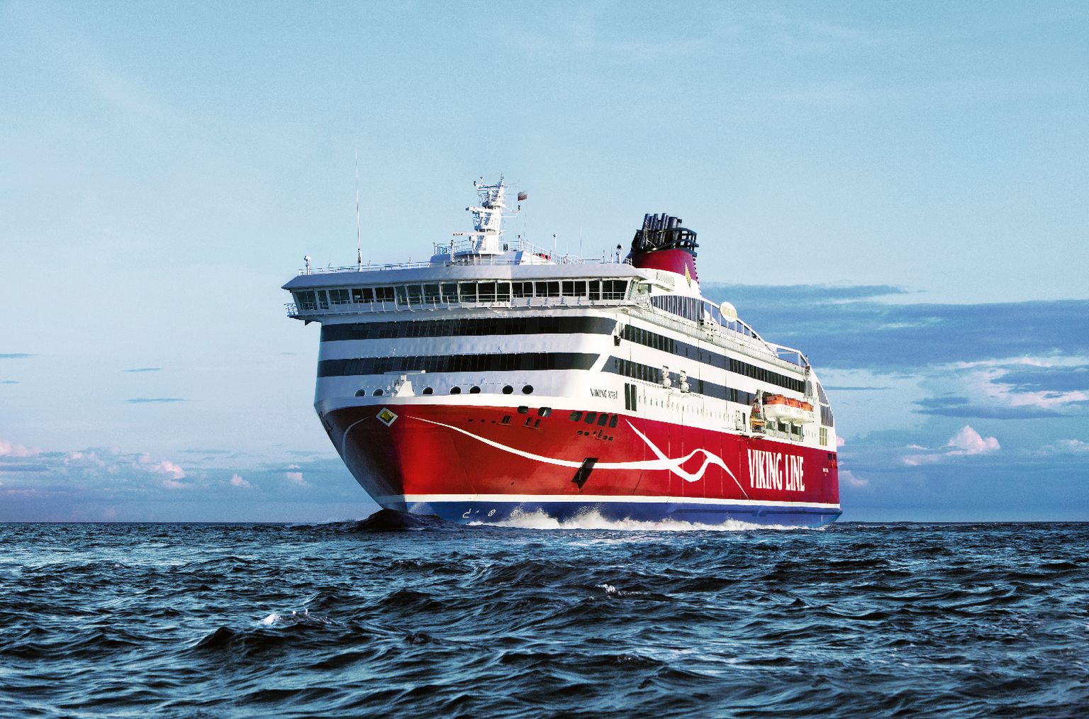Viking Line' ei välista, et paneb Tallinkiga seljad kokku ja liitub nõudega Tallinna Sadama vastu.
