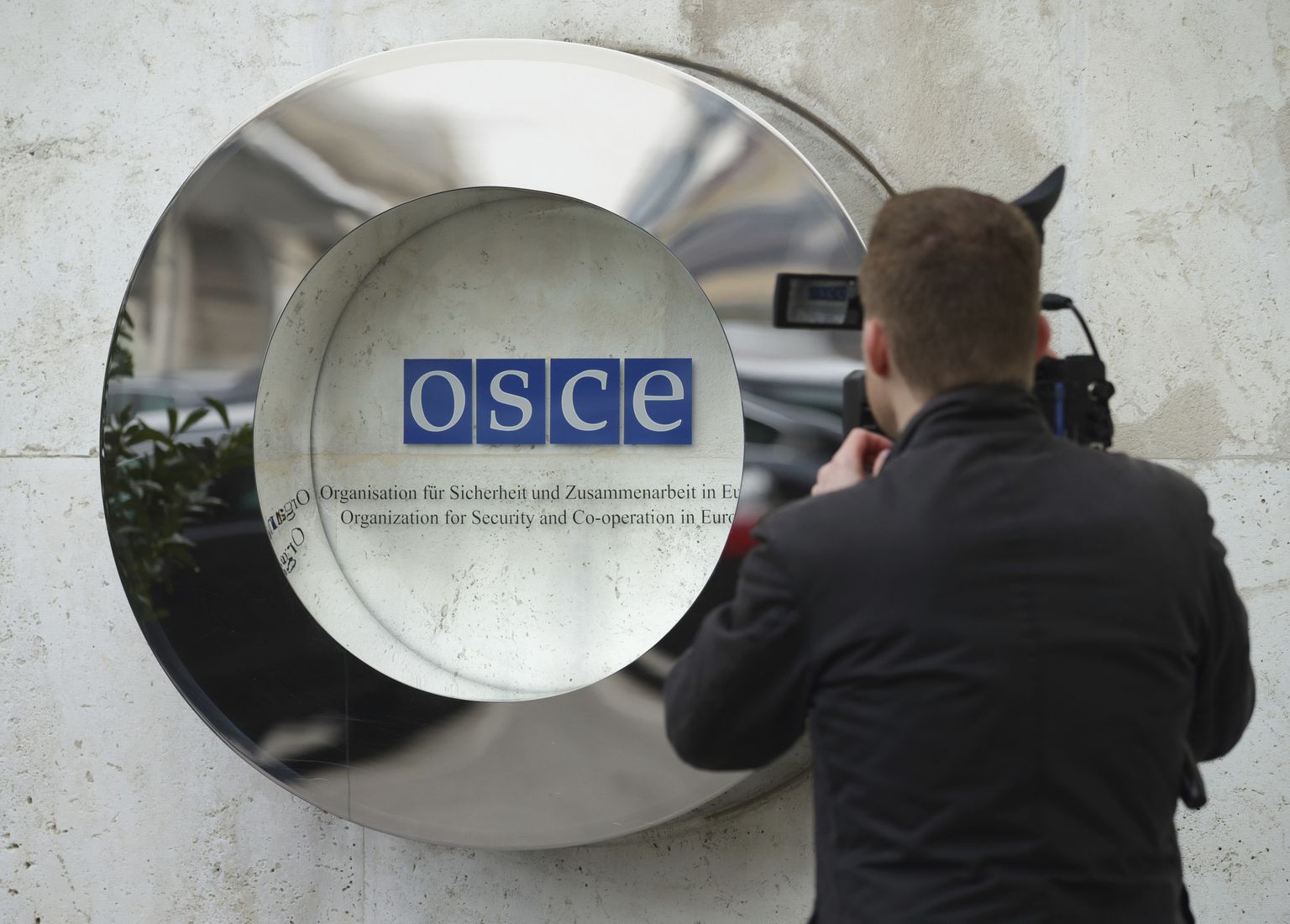 OSCE logo Viinis.