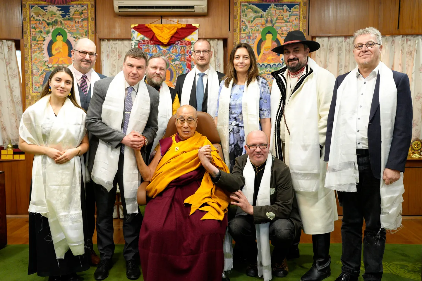 Eesti delegatsioon dalai-laama juures.