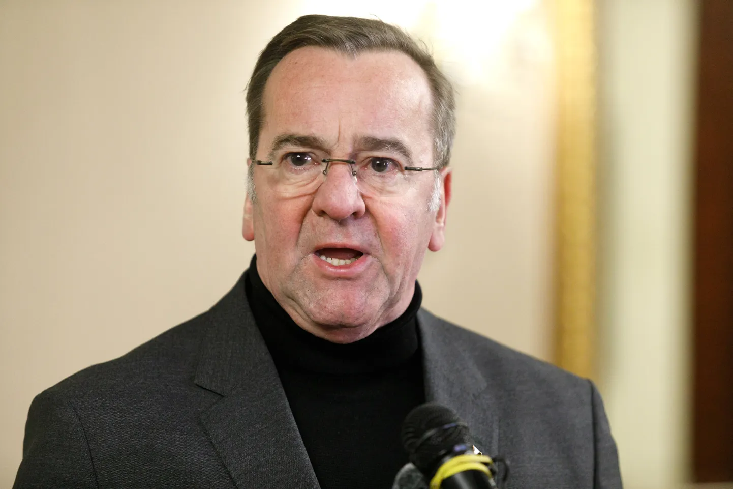 Vācijas aizsardzības ministrs Boriss Pistoriuss.