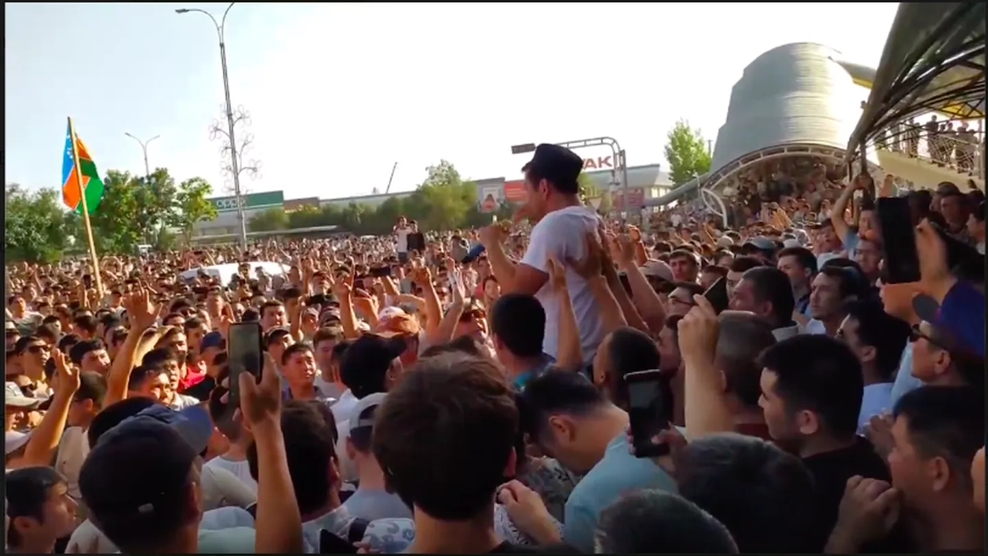 Протесты в Узбекистане
