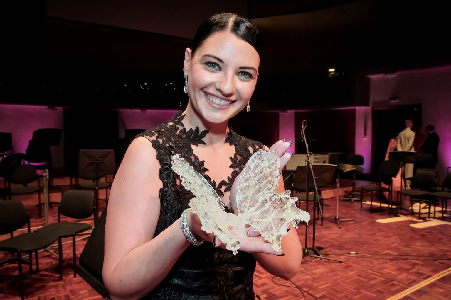 Pärnu rahvusvaheline ooperifestivali “Promfest” noorte ooperilauljate konkursil hindas nii publik kui rahvusvaheline žürii parimaks leedulanna, dramaatilise soprani Jomantė Šležaitė.
