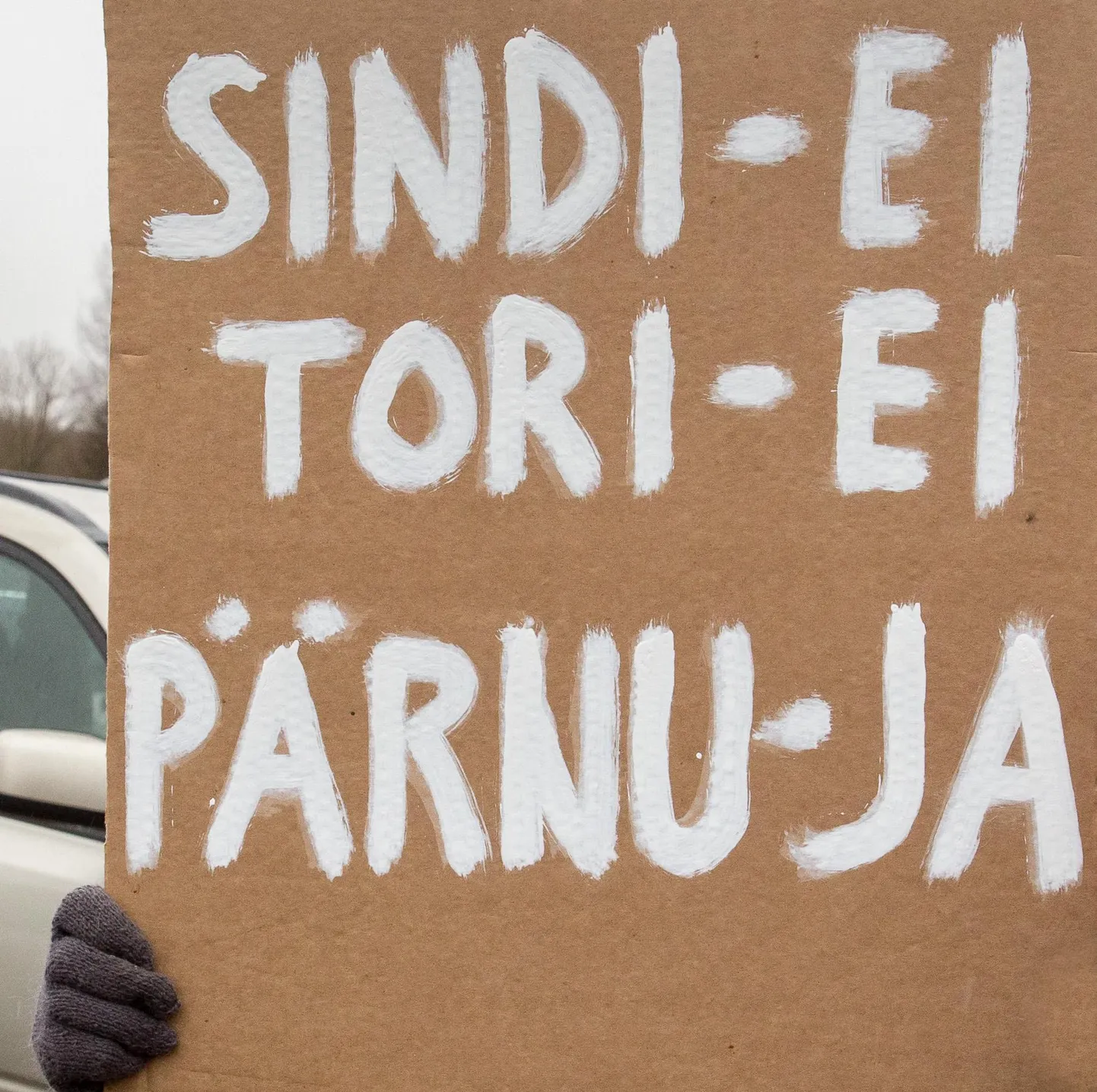 Novembri eelviimasel nädalal avaneb Sauga alevi ja veel kuue sealtkandi küla elanikel võimalus avaldada arvamust, kas kodukoht peaks kuuluma Pärnu linna või Tori valla koosseisu. Mullu kevadel toimus liitumise pärast toonases Sauga vallas meeleavaldus.