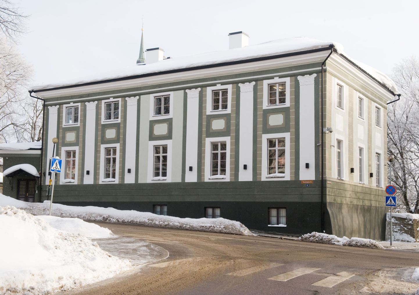 Дом коменданта в Таллинне, где жил Ганнибал.