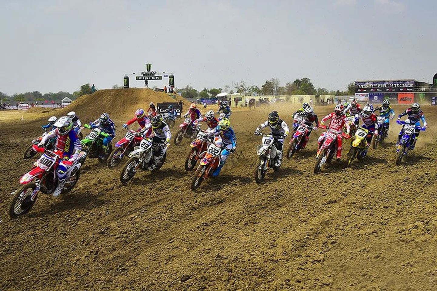 MXGP klassi start Tais.