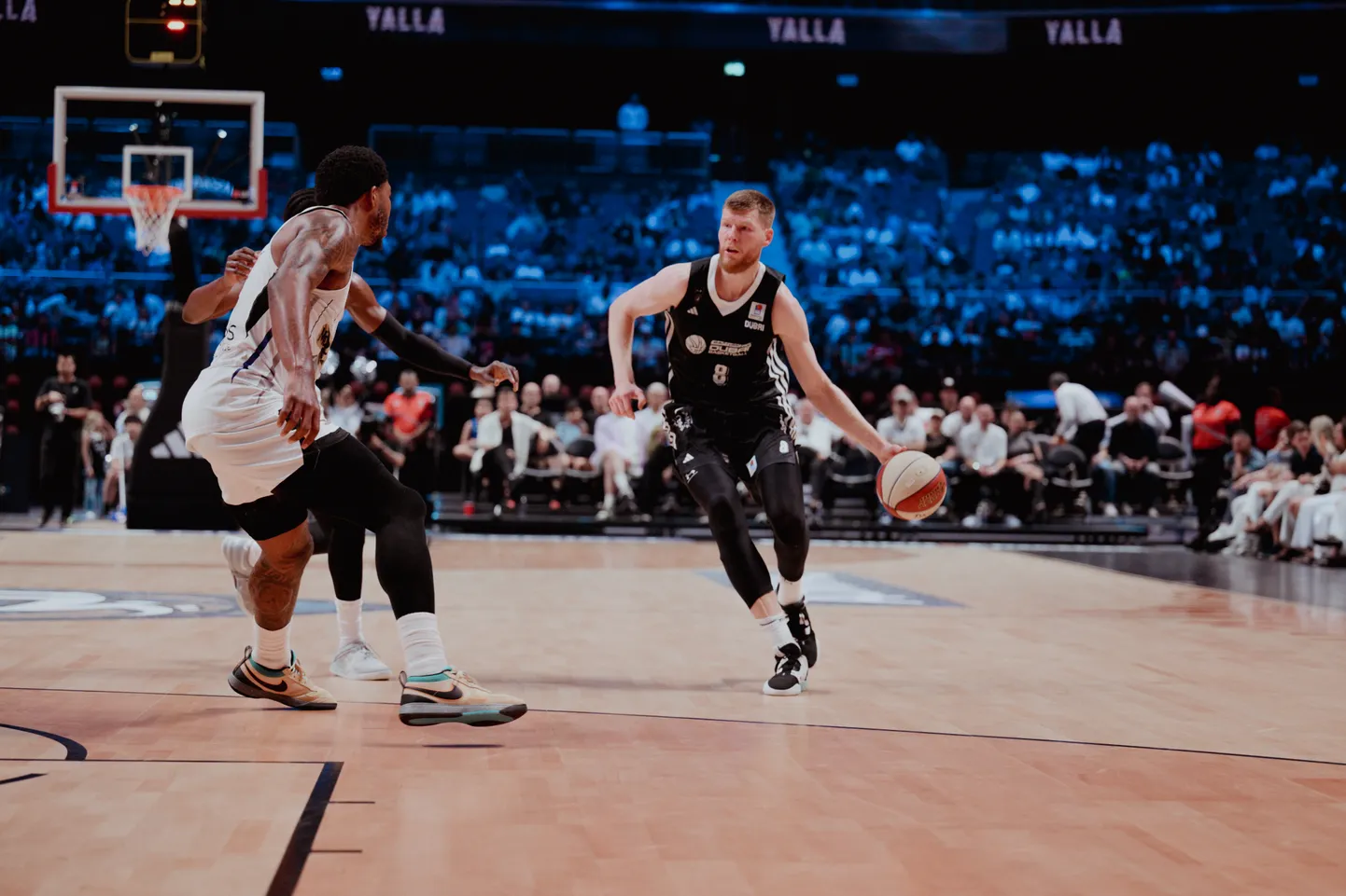 Latvijas basketbolists Dāvis Bertāns