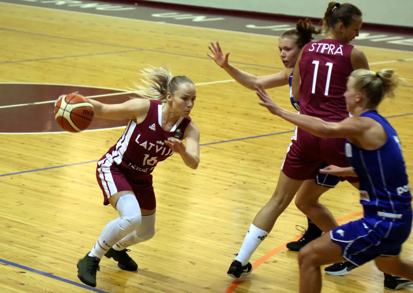 Latvijas basketbolistes