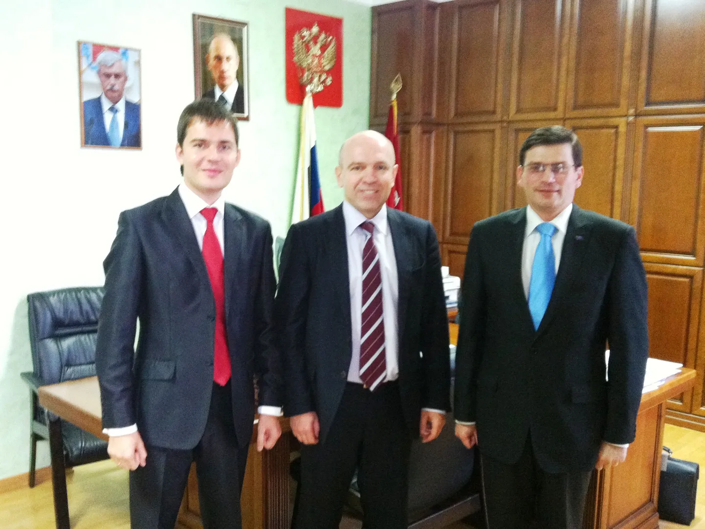 (Слева - направо) Николай Дегтяренко, Константин Серов, Макс Каур.