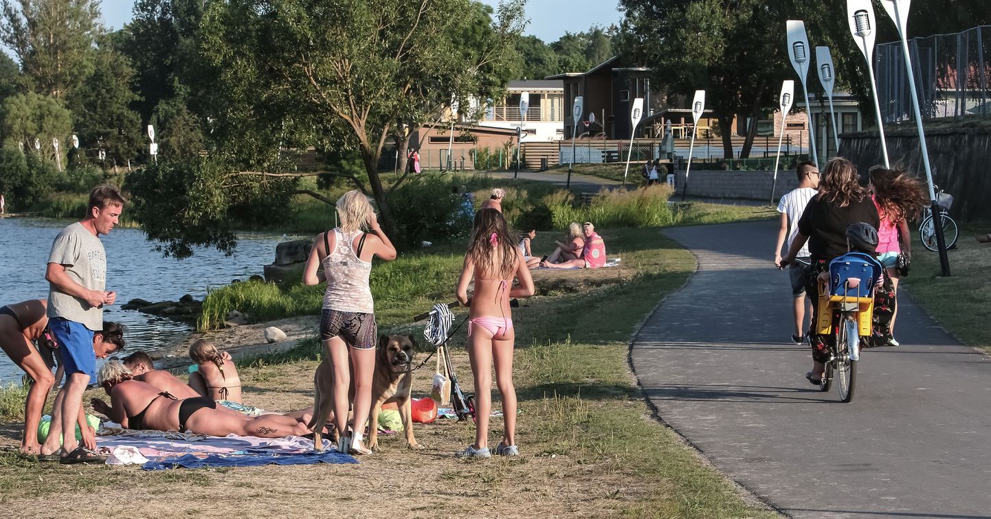 Kaasava eelarve rahvahääletusel saavutas esimese koha A2K spordiklubi Pärnu jõe kaldale planeeritava tervisepargi ettepanek, mille kohaselt pannakse terviseraja äärde püsti välijõusaal ja ujula. Foto on illustreeriv.