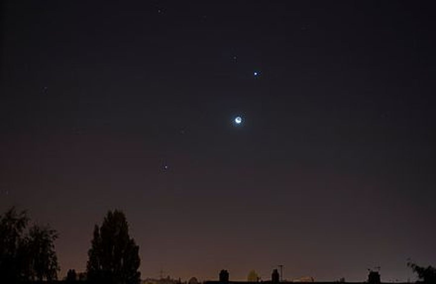 Veenus, Marss ja Jupiter varahommikuses taevas