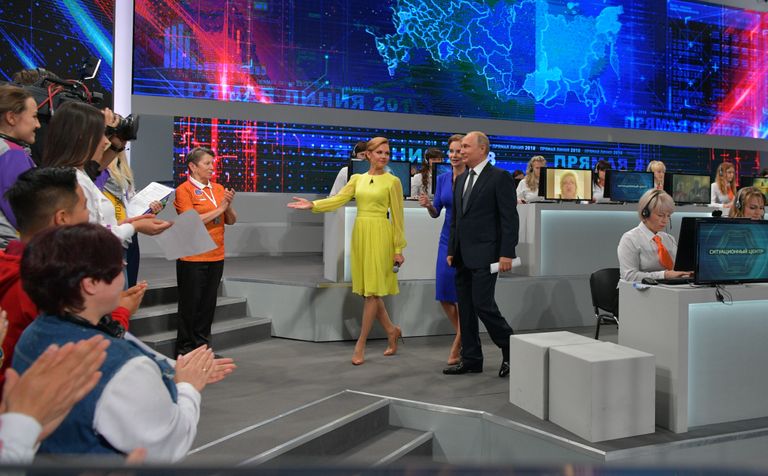 Vladimir Putin saabumas telestuudiosse rahva küsimustele vastama.