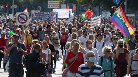 В Германии и Польше прошли акции протеста против коронавирусных ограничений