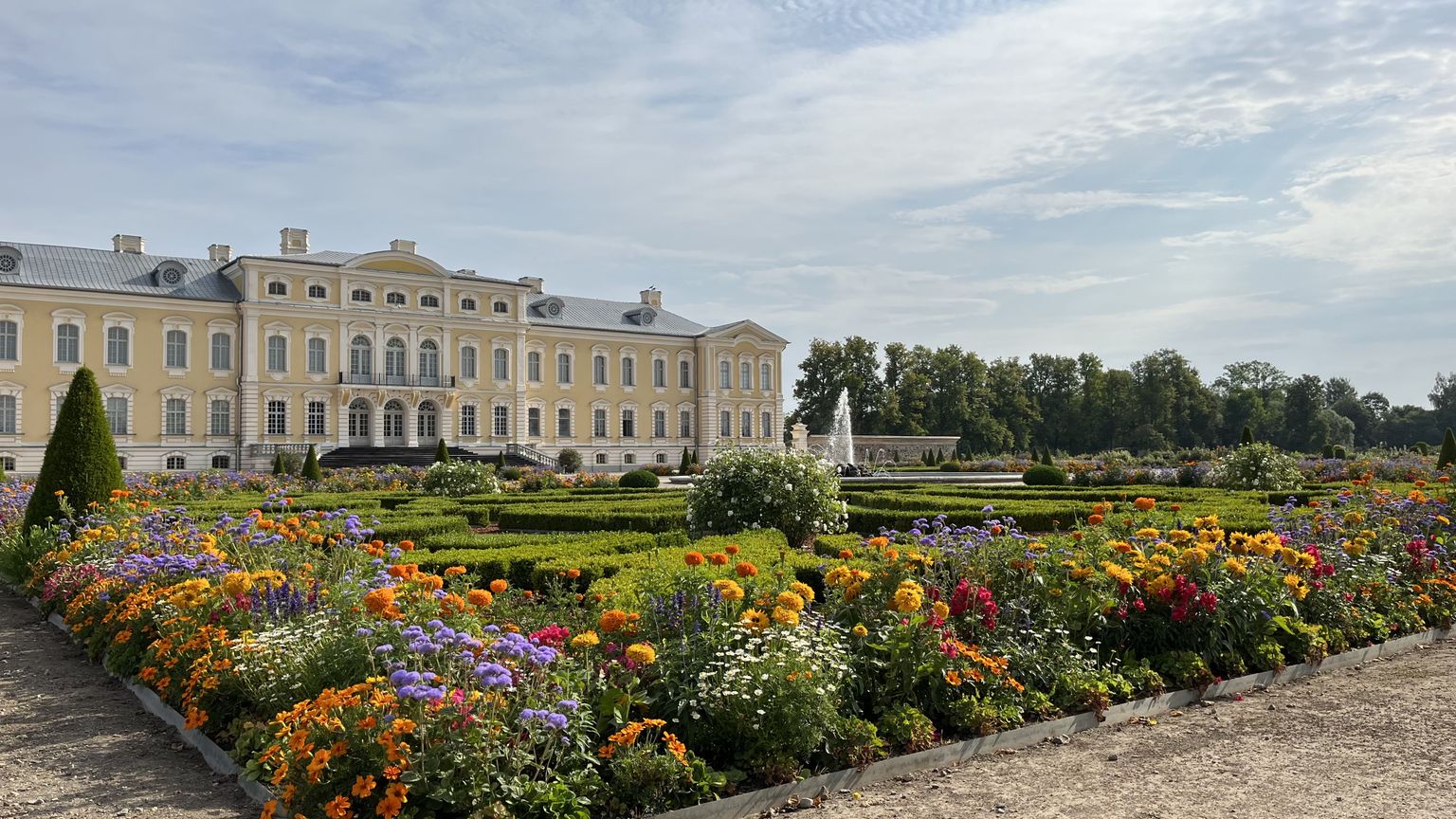 Rundāles pils dārza ornamentālais parters, 2022
