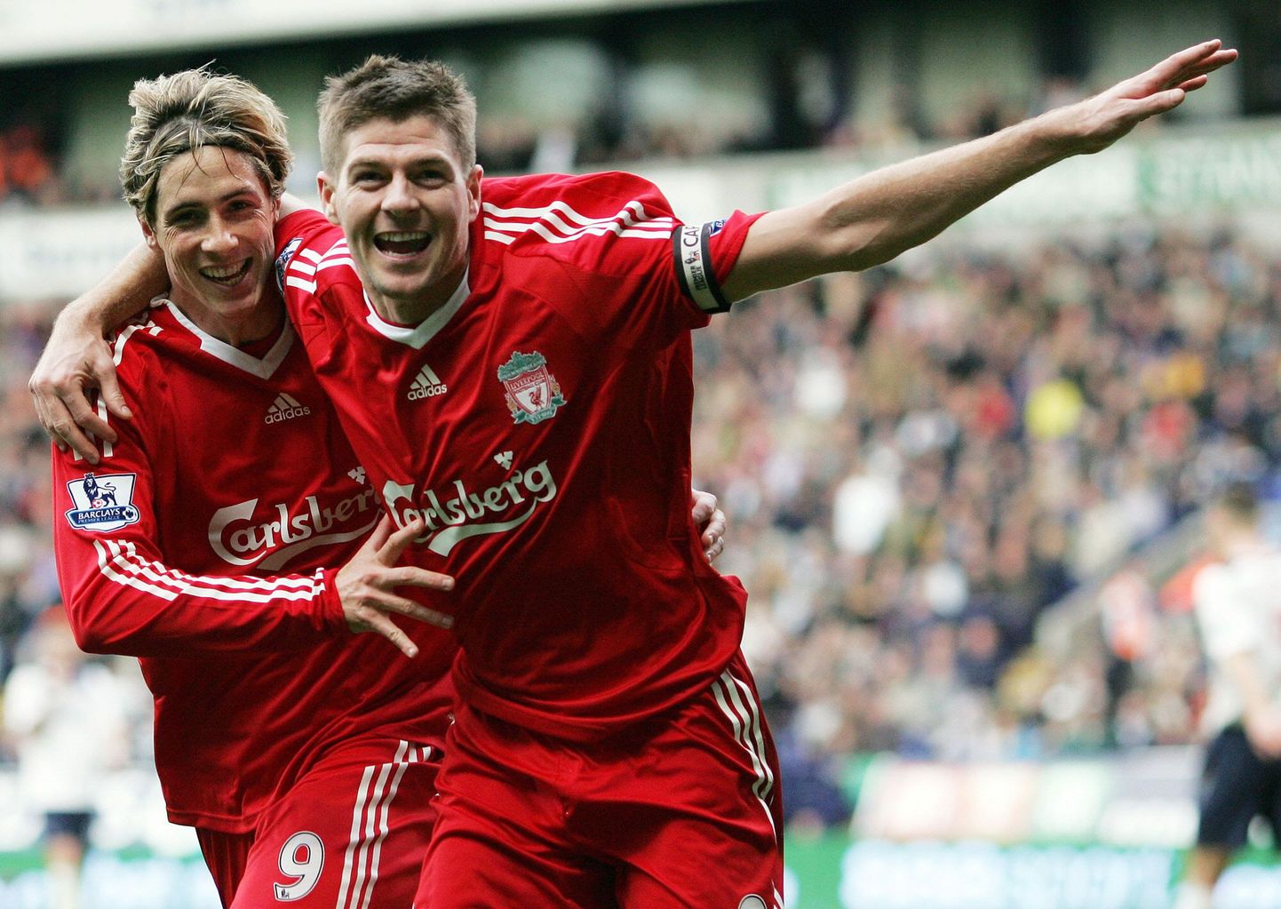 Liverpooli kapten Steven Gerrard (paremal) ning hispaanlane Fernando Torres.