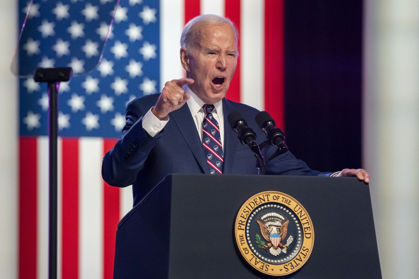 USA president Joe Biden 5. jaanuaril kampaaniakõnet pidamas.