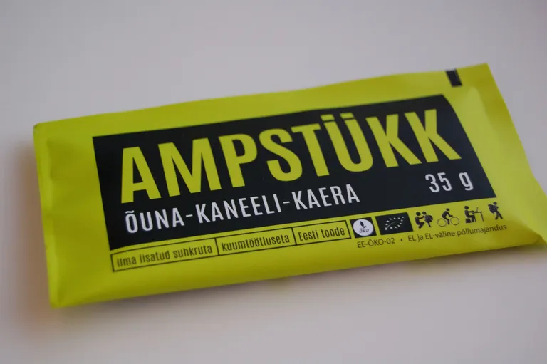 Ampstükk õuna, kaneeli ja kaeraga. Foto: