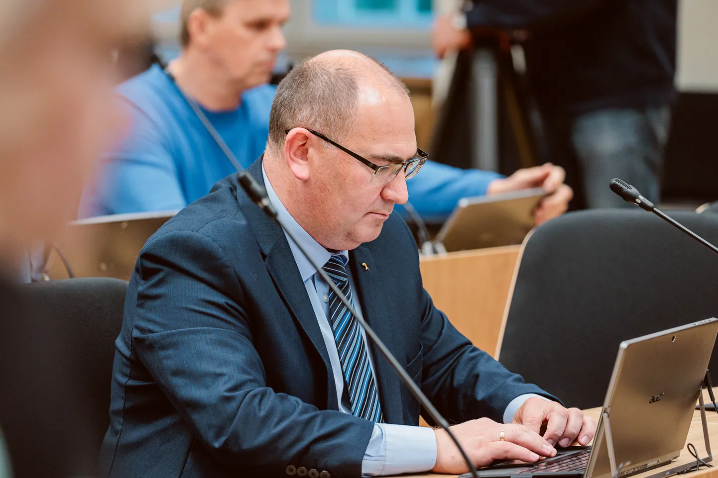 Vadim Orlov Narva linnavolikogu istungite saalis.