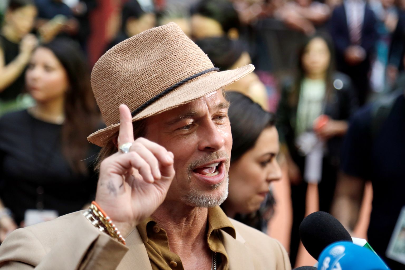 Brad Pitt «Ükskord Hollywoodis» esilinastusel