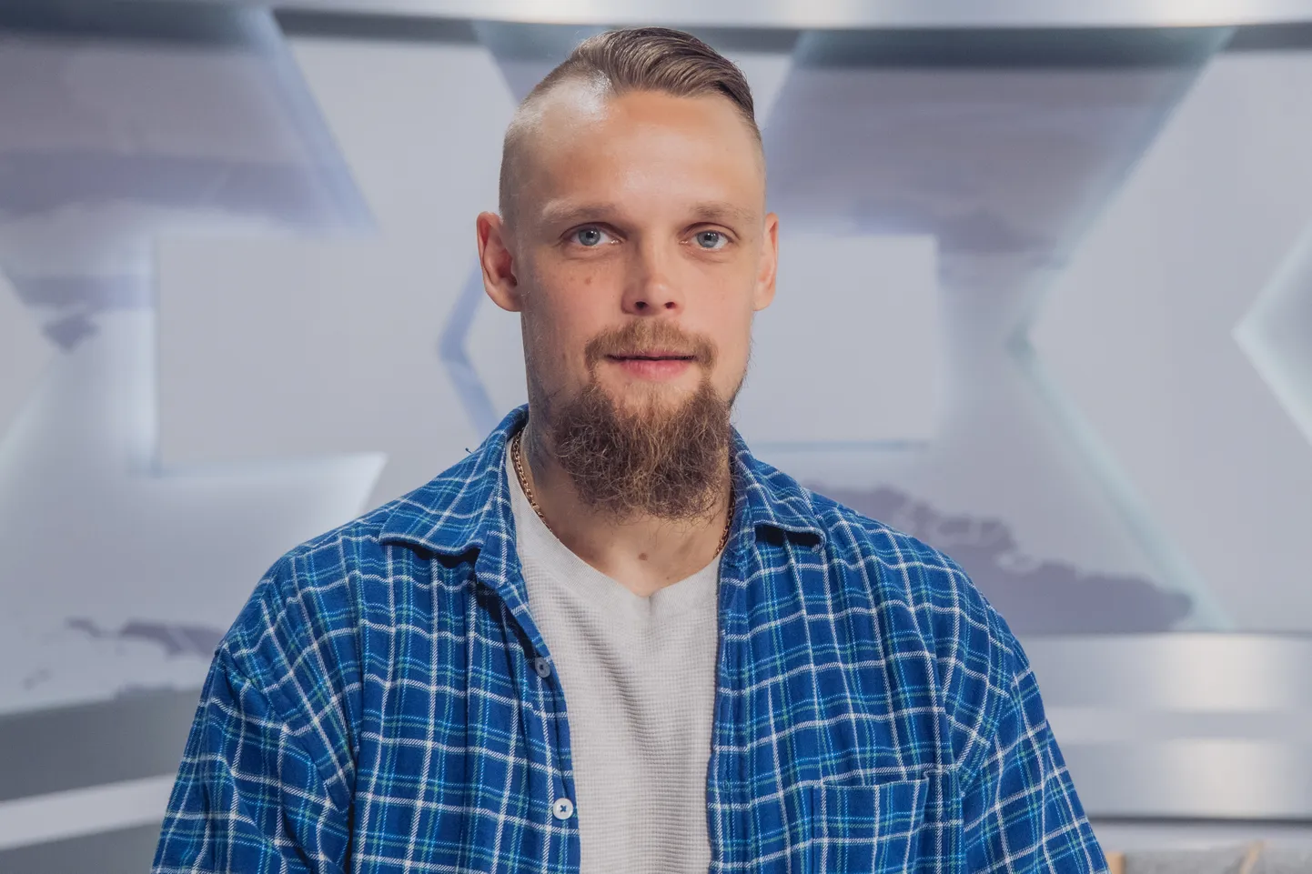 Roberts Jekimovs.